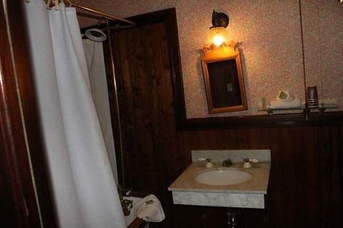 Irwin Street Inn Hanford Extérieur photo