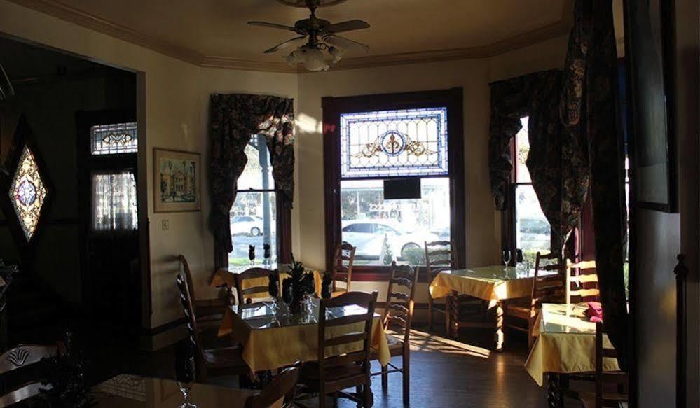 Irwin Street Inn Hanford Extérieur photo
